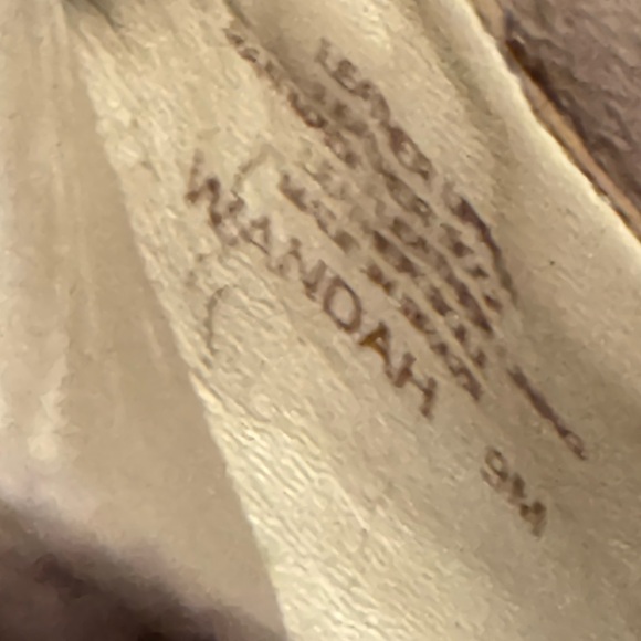 ANTONIO MELANI Wandah style suede leather slip on flats dress shoes. Size 9 - Picture 4 of 8